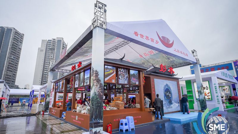 餐饮店门头招牌材质，如何选择更合适？**